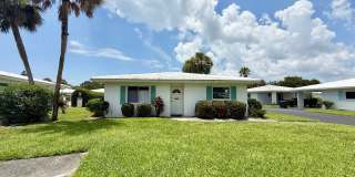 Water  Cable Included • 55+ Community - Convenient  Cozy One Bedroom + Office Home Gallery 1