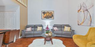 NOW AVAILABLE - Furnished Villa in Riverbend! Gallery 11