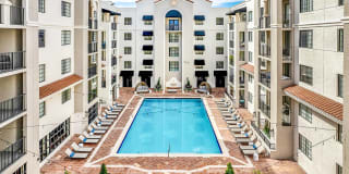 Gables Grand Plaza Apartments Gallery 2