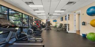 Equestrian Luxury Apartment Homes Gallery 30