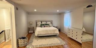 91 Raymond Street Gallery 31