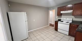 1813 Sylvan Rd - B Gallery 7