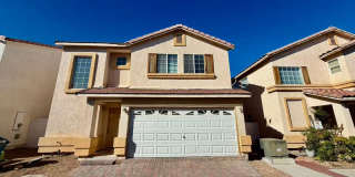 Beautiful 2 story home with 3 bedrooms Gallery 1