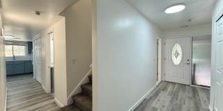 3 Bedroom Home in Holladay Available August 1st Gallery 4