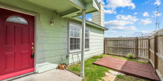 Townhouse for Rent – 2 Bed / 1 Bath Gallery 4