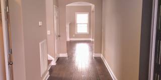 5001 Laughing Brook Lane Gallery 1