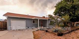 2837 Palomas Dr NE 2837 Palomas Dr NE Gallery 1