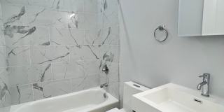 Renovated 4bd/2 bath House with Rear yard!! SECTION 8 ONLY!! Gallery 31