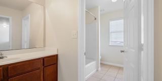 Attractive 4 Bedroom, 2.5 Bath, 2-Story Home in Manor! Gallery 19