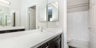 Bellecour Way Apartment Homes Gallery 36