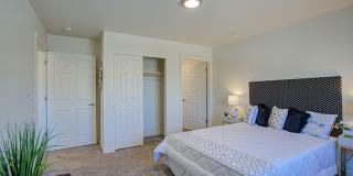 Country Living with Modern Flair: Wake up to the sounds of nature, Live Minutes from Everything Gallery 35