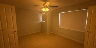 8640 Castle Hill Avenue Gallery 46