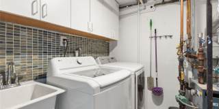 17 Lanier Lane Gallery 17