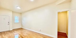 Nicely renovated, pet friendly 3 bed in South Boston. Gallery 4