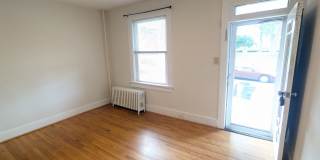 Charming Historic townhouse in downtown Frederick available mid June! Gallery 10