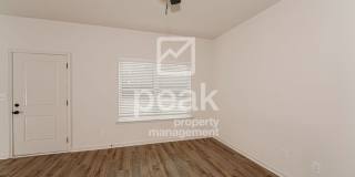 1332 12th Street Gallery 13