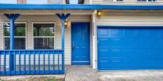 3BR/2.5BA Two-Story Home in Bethany/NW Portland — Expansive Backyard Deck, Fully Fenced Yard & 2-Car Garage Gallery 4