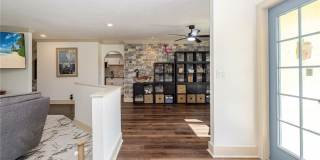 2507 LAKEVIEW Drive Gallery 5