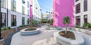 Avenue 34 Gallery 49