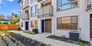 New Luxury Townhome with 2-Car Garage | Minutes to Downtown Redwood City & Tech Campuses New Luxury Townhome with 2-Car Garage | Minutes to Downtown Redwood City & Tech Campuses Gallery 3