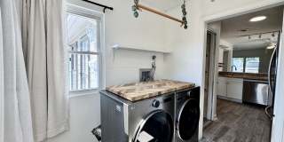 Ready NOW! A Custom Townhouse-Style Duplex Blocks to the Beaches! Fenced Yard - Hot Tub - Pet Friendly - All Appliances! Gallery 15