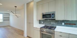 3Bd/1.5Ba Seattle Townhouse Gallery 16