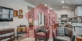 208 East Mosier Street Gallery 12