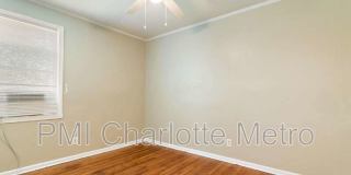 1733 Academy St Gallery 11
