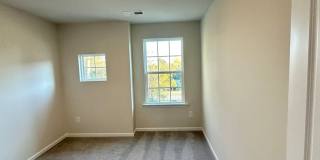 Elegant Townhome located in Ballantyne! Gallery 32