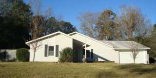 Renovated 4 bedroom available now to rent! Gallery 1