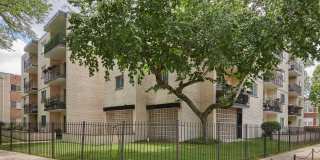 7074 N RIDGE Boulevard Gallery 1