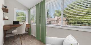 Edgemont Gallery 14