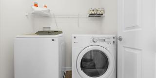 408 STAYTON Street Gallery 33