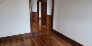 19 Stephen St Gallery 1