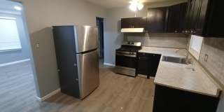 3 bed/1 bath bungalow - Now Available! Gallery 9