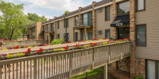 Windsor South Apartments Gallery 28