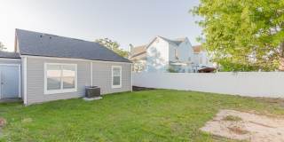 563 STAFFORDSHIRE Drive E Gallery 24