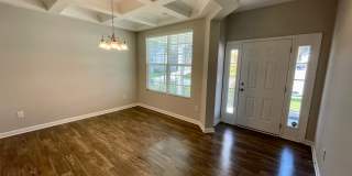 Stunning 4 Bedroom 2.5 Bathroom 2-story Home in NE Greensboro with 2 car garages Gallery 25