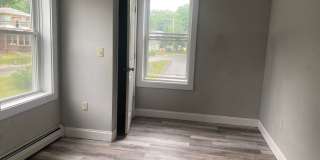 45-47 Ascutney Gallery 5