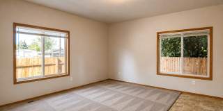 Spacious Townhouse for Lease in Vancouver - 4825 NE 124th Ct Gallery 4