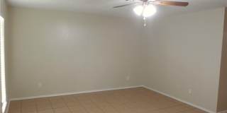 118 E Iris Avenue Gallery 15