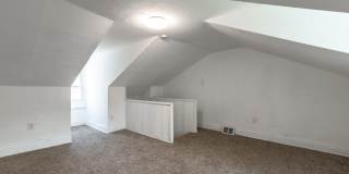 Urban Elegance in the Heart of the South Side Gallery 13