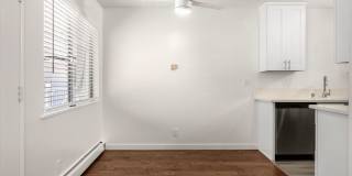 Available for July 1st - Sept 1 Move In - One Bedroom Apartments Gallery 15