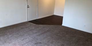 Chateau Knoll Gallery 37