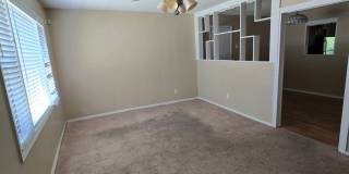 Great location 3 bed 1 bath with appliances! Gallery 11