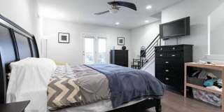 Modern New Luxury Apartment Fishtown Gallery 8