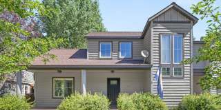 528 Lake Court Gallery 1