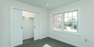 3400 ROLAND Avenue Gallery 17