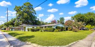 271 Wayside Drive Gallery 1