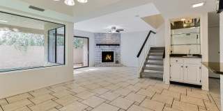 Spacious 3 bed 2.5 bath Townhome located in Scottsdale Greens Gallery 3